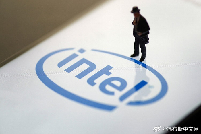 英特尔CEO陈立武暗示重返内存市场，关注新型存储架构