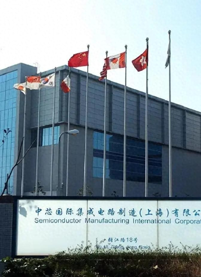 长鑫存储对比中芯国际：市值悬殊，技术谁更强？